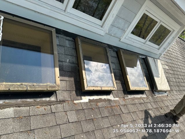 Bubbled skylight replacement