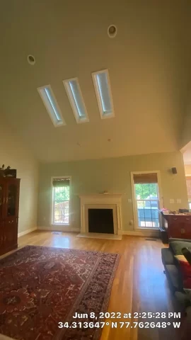 VELUX New skylight installation Fixed units with Solar-powered blinds